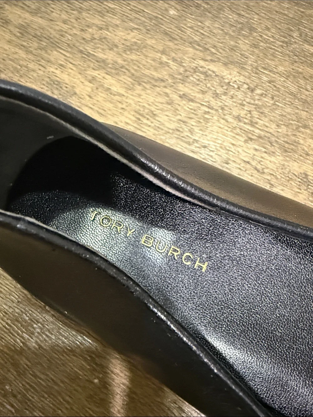 Tory BurchCap Toe Bow Gold Logo Ballet Flats Womens Sz 10 M Perfect Black $275